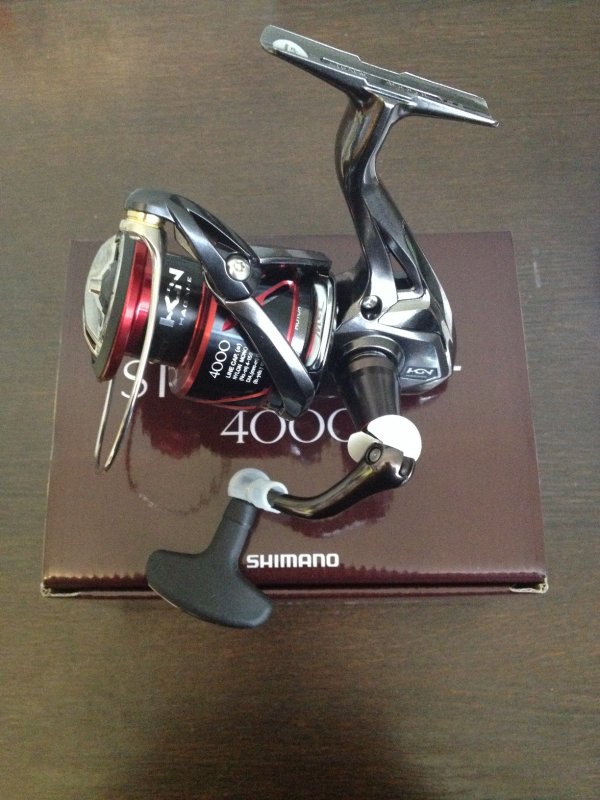 Shimano 16 STRADIC CI4+ 4000 - 4.JPG